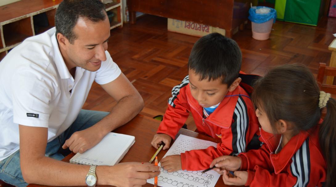 Empresa colaborando con Fundación Semillas de Fe